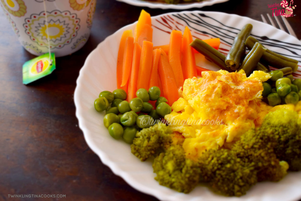Power Breakfast Recipe: Steamed vegetables Broccoli, Beans, Carrots and scrambled eggs 